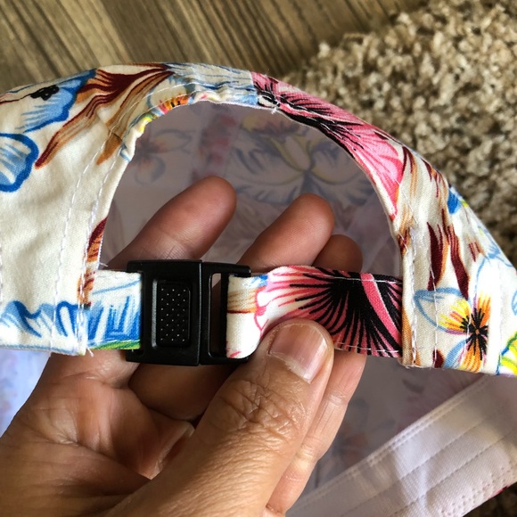 Free press hat 🧢 - Picture 5 of 7